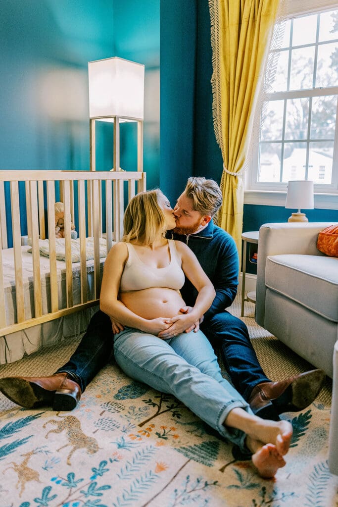 Richmond in-home maternity photography session showing the Quick family in their beautifully decorated home and nursery.