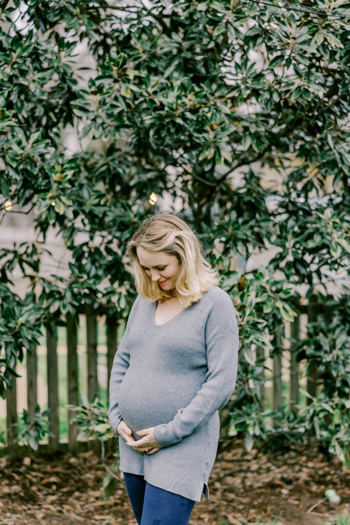 Richmond in-home maternity photography session showing the Quick family in their beautifully decorated home and nursery.