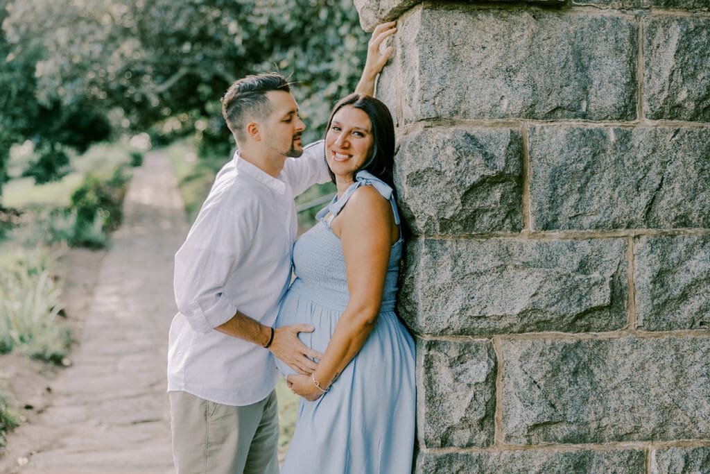 Maymont Richmond maternity photography session with the Barnes family surrounded by spring blooms and golden light.